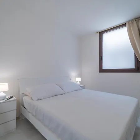 Sea View Escape Waterfront * Olbia